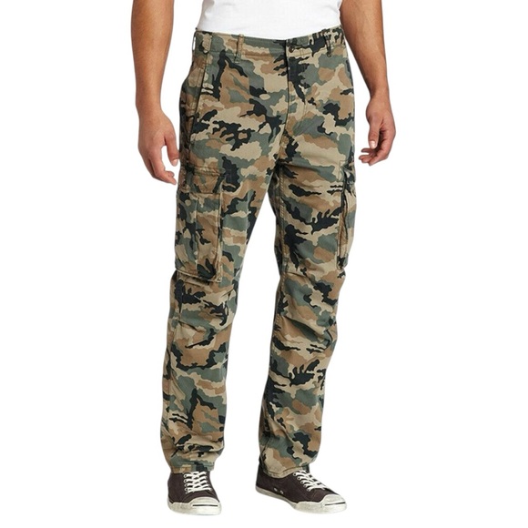 Levi’s Camouflage Cargo Twill Relaxed Fit Pants Size 31 x 32 - Picture 3 of 13